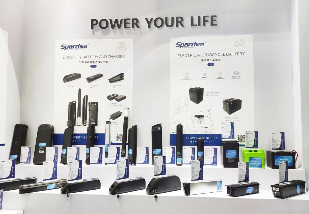 午夜成人在线观看攜電動自行車鋰午夜神马福利參加第31屆中國自行車展覽會